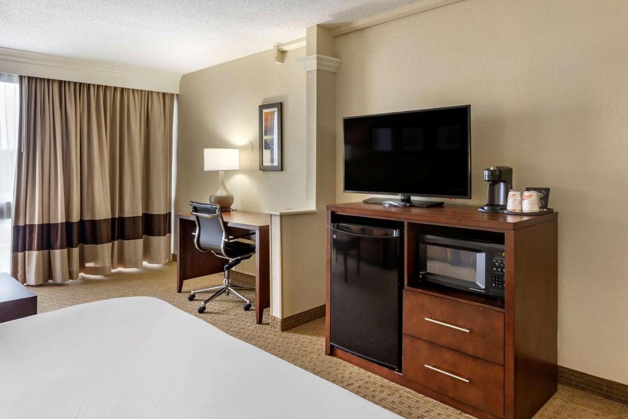 Comfort Inn & Suites Near Danville Mall Εξωτερικό φωτογραφία