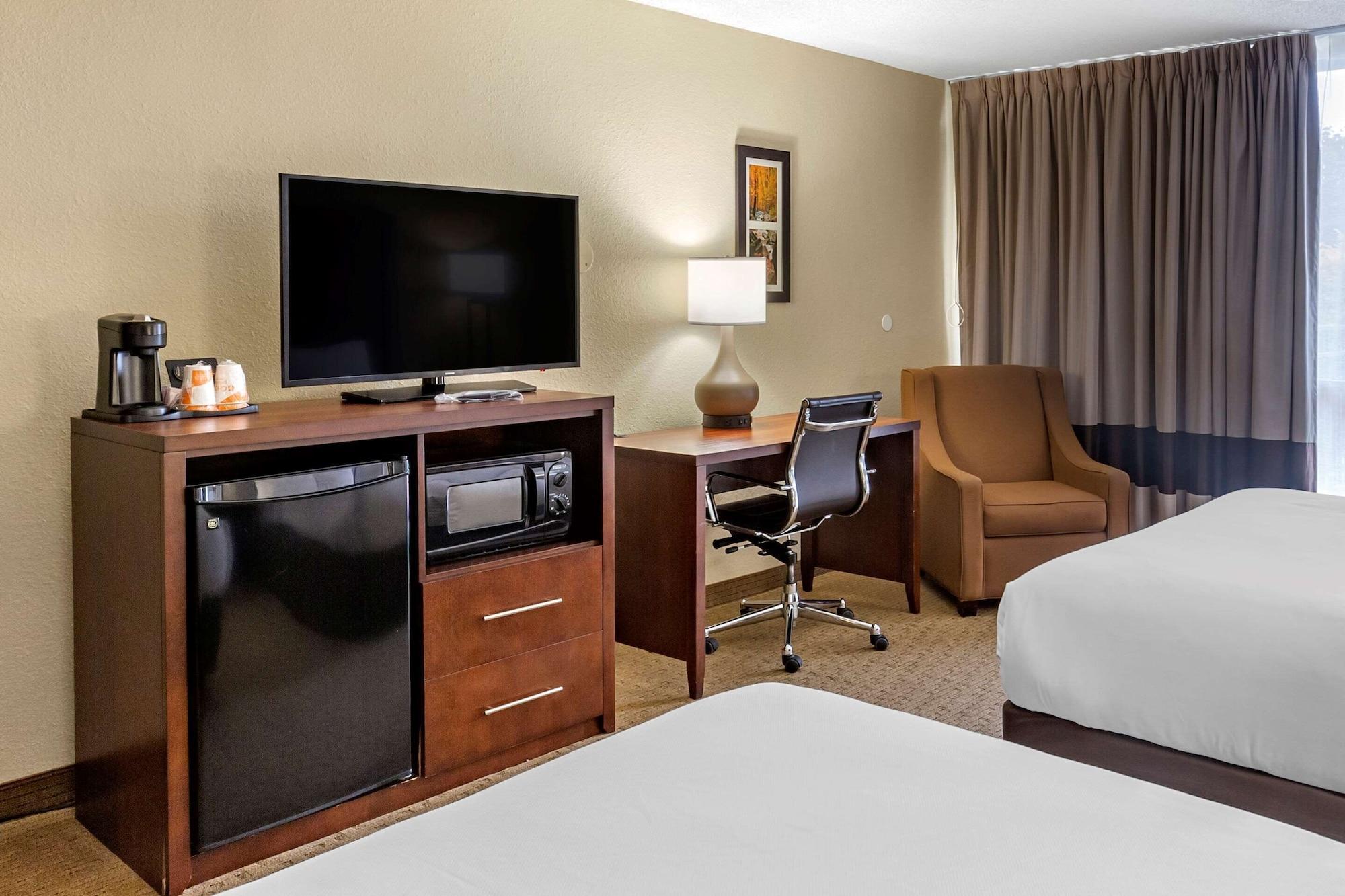 Comfort Inn & Suites Near Danville Mall Εξωτερικό φωτογραφία