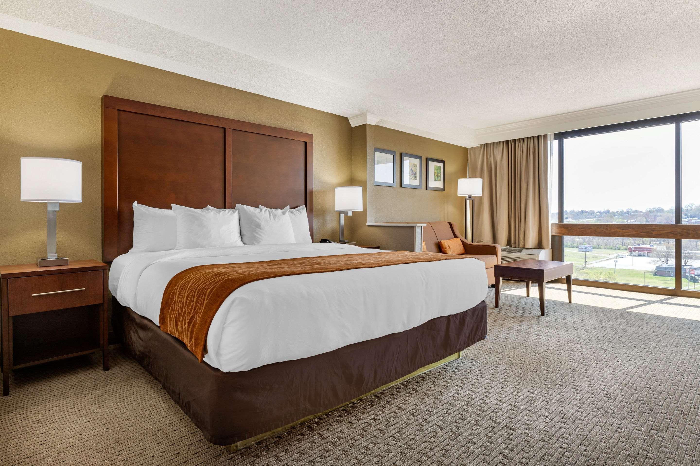 Comfort Inn & Suites Near Danville Mall Εξωτερικό φωτογραφία