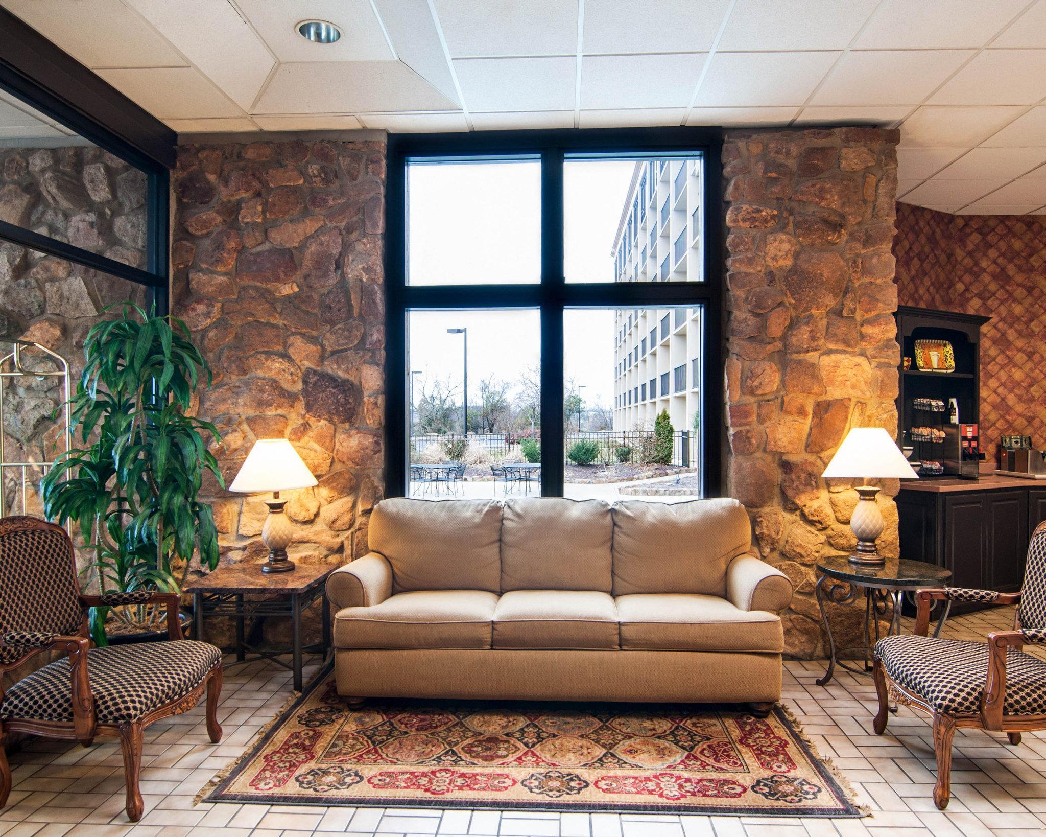 Comfort Inn & Suites Near Danville Mall Εξωτερικό φωτογραφία