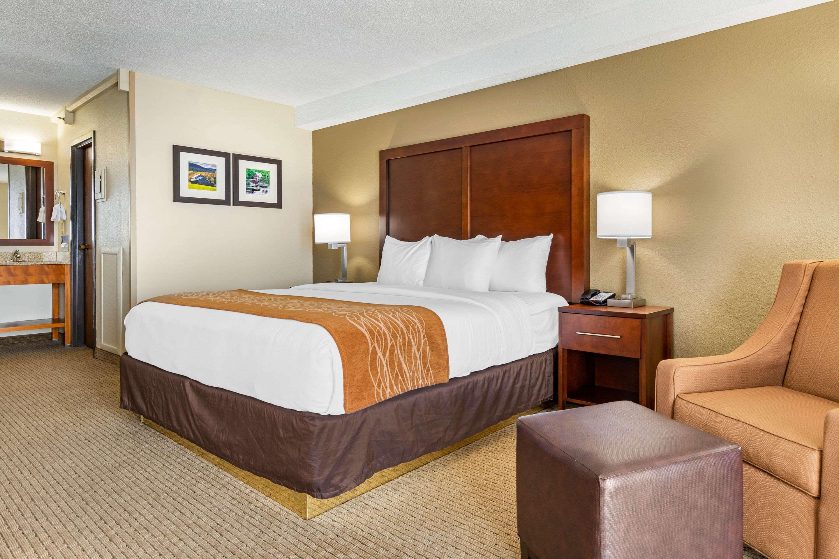 Comfort Inn & Suites Near Danville Mall Εξωτερικό φωτογραφία