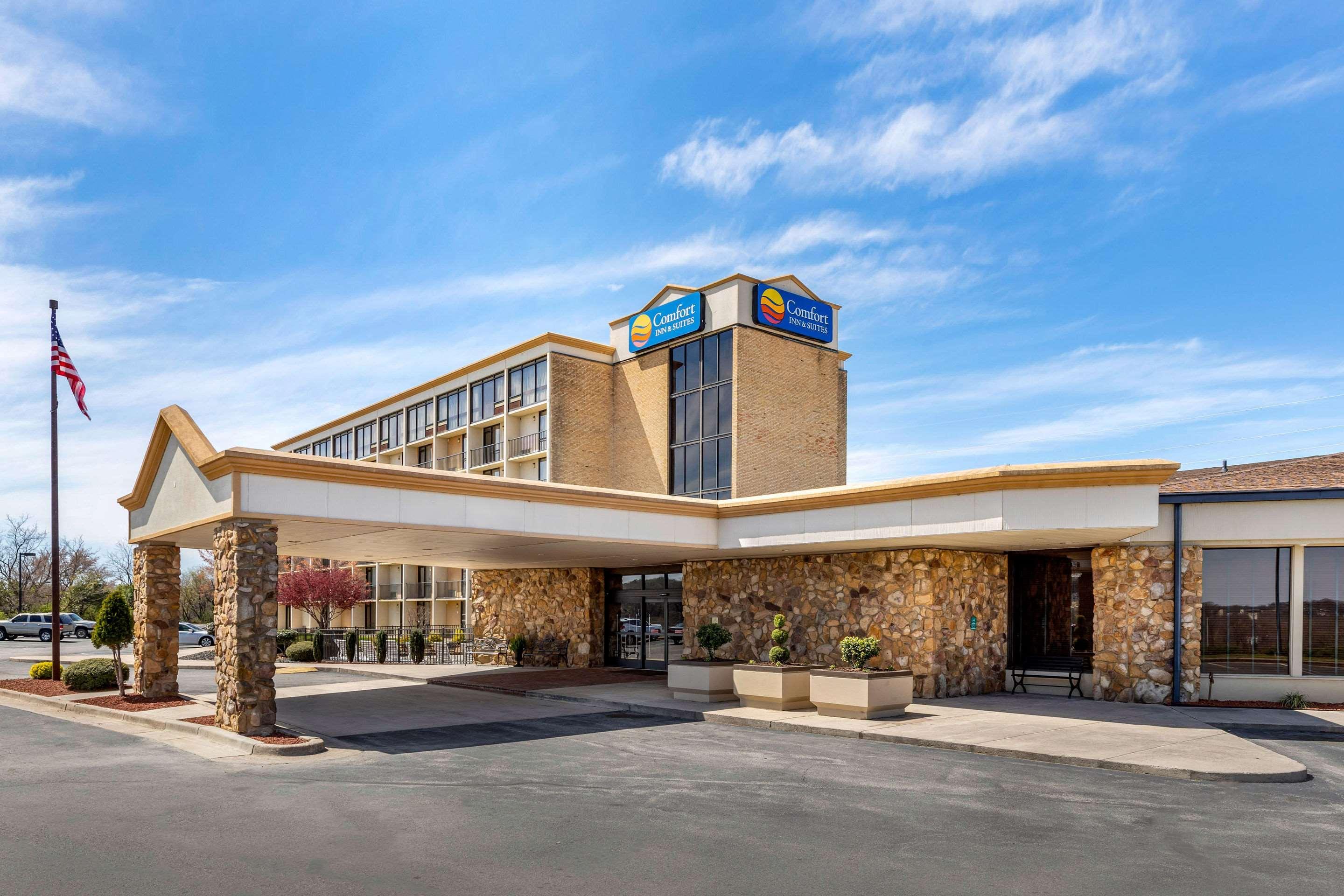 Comfort Inn & Suites Near Danville Mall Εξωτερικό φωτογραφία